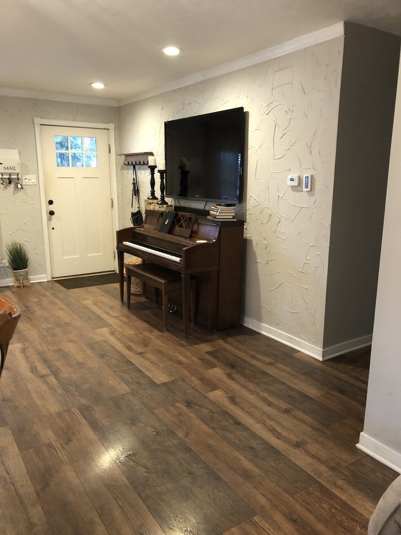 17122 Roy St – photo 3