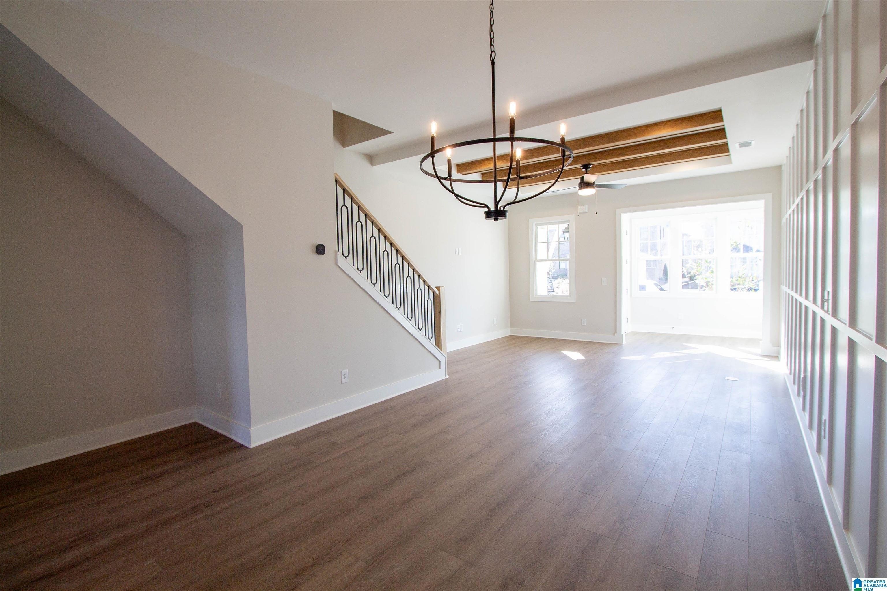 1188 Windsor Sq – photo 3