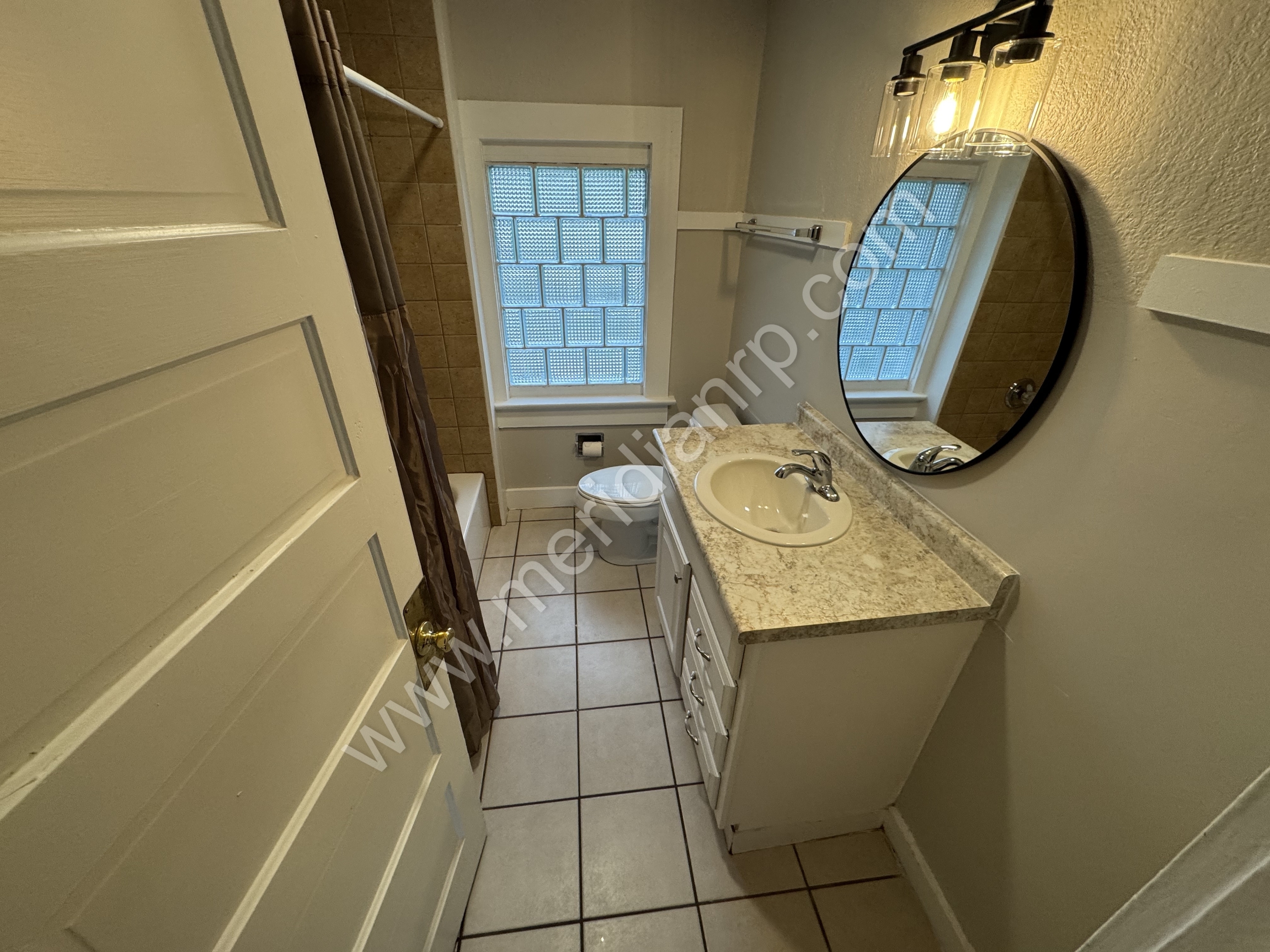 321 Kinsmoor Ave – photo 5