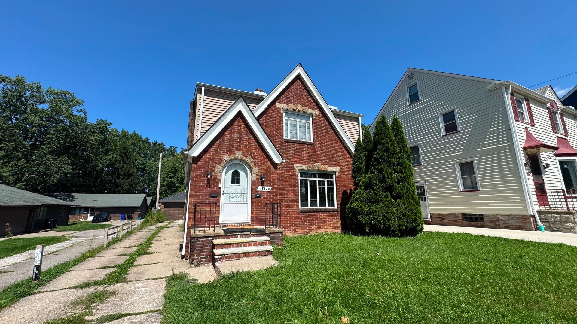 15538 Munn Rd unit Down unit – photo 1
