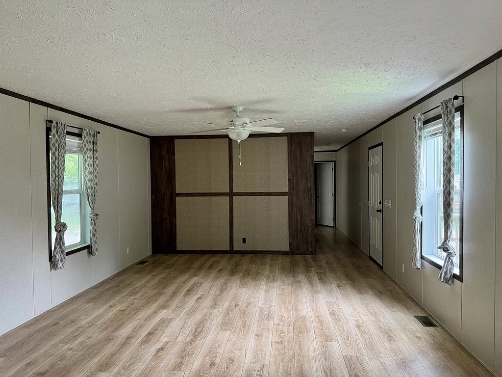 Enchanted Gardens – Floor plan