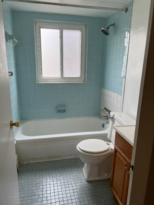 810 Forest Ave unit 1 – photo 4
