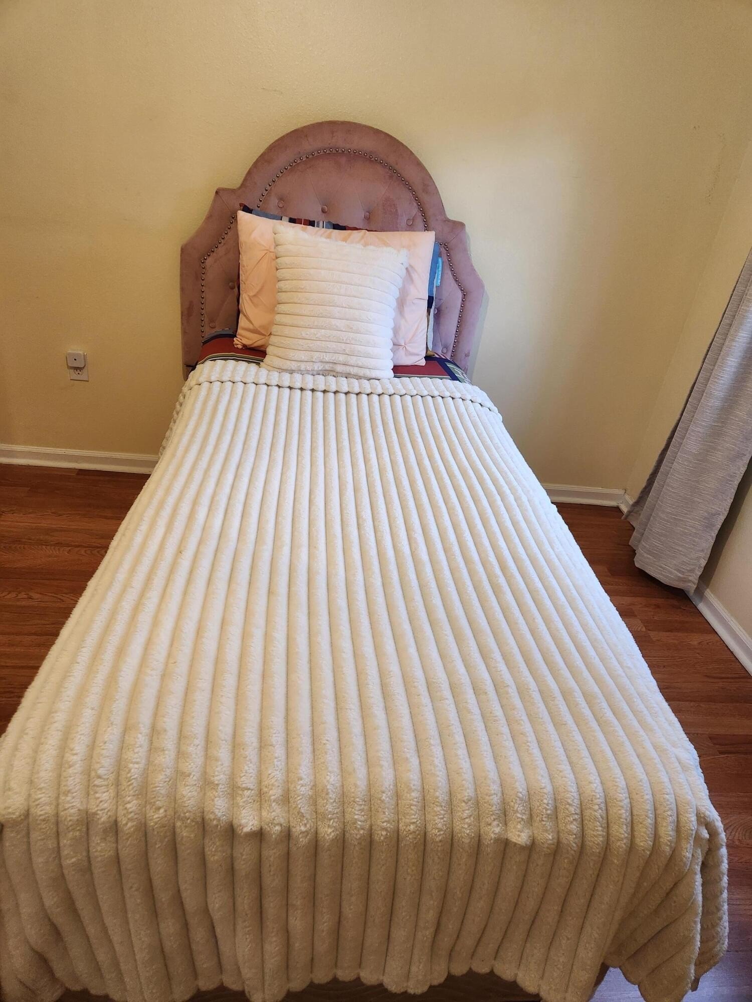 3760 N Jog Rd – photo 1