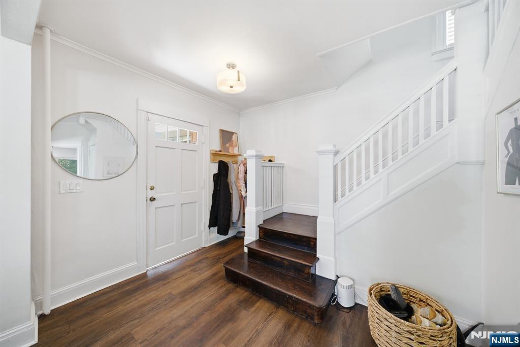 42 Spring Valley Ave – photo 3
