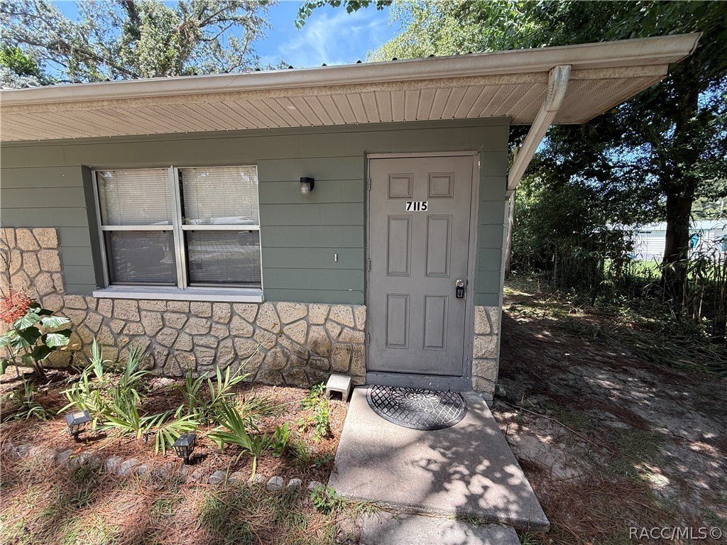 7115 W Porpoise Dr – photo 1