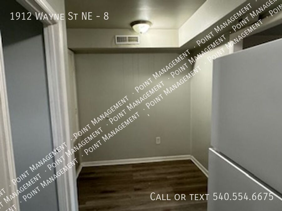1912 Wayne St NE – photo 5