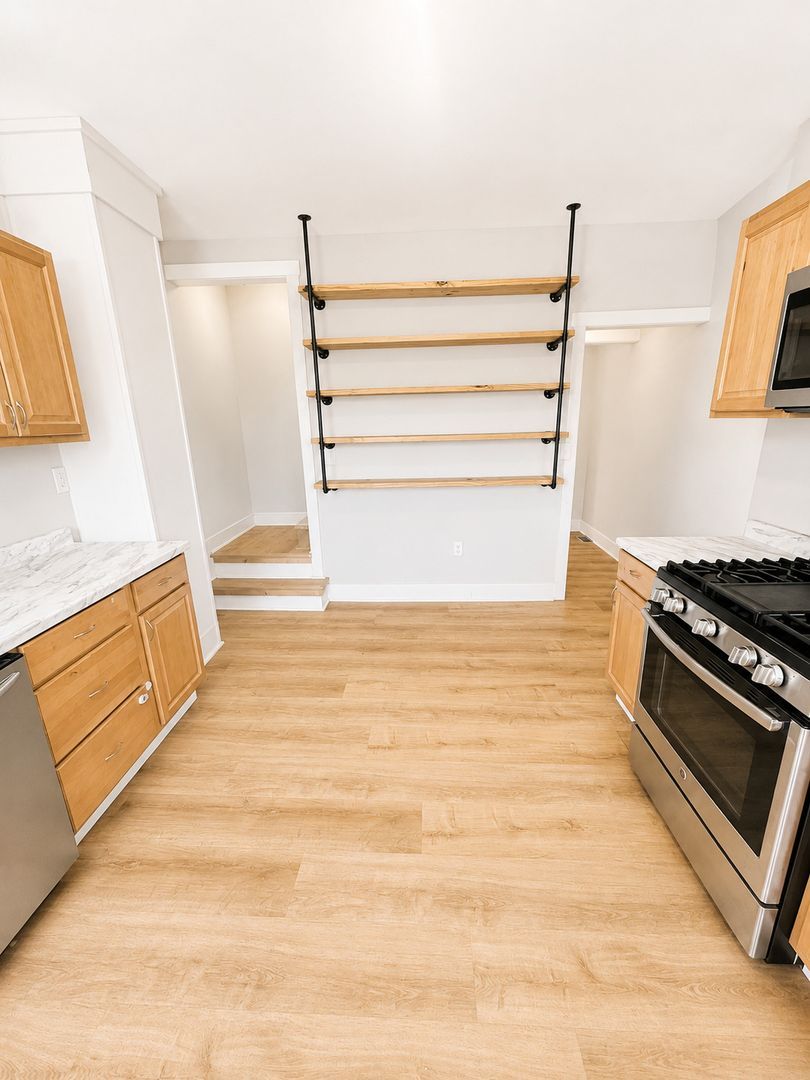 268 Butler St unit 268 – photo 3