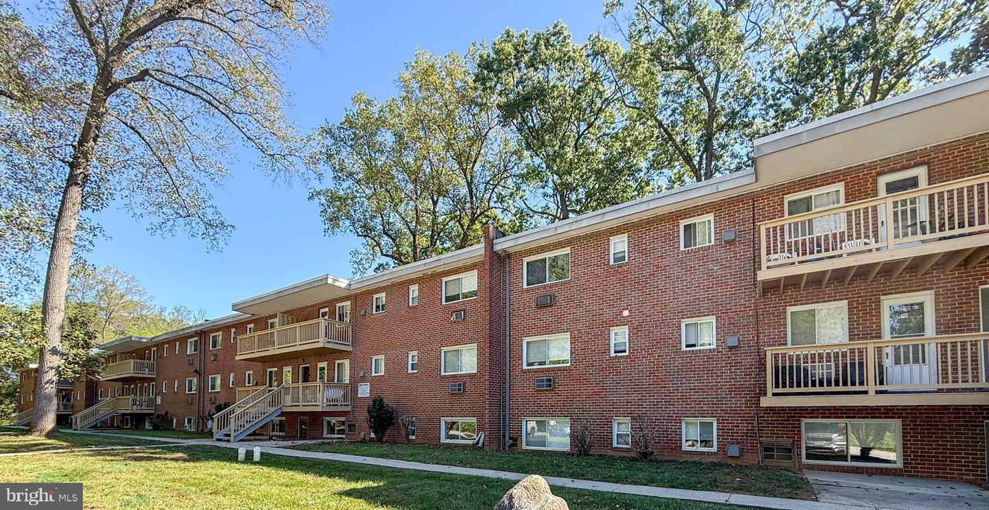 3905 Parkview Ave unit 24 – photo 1