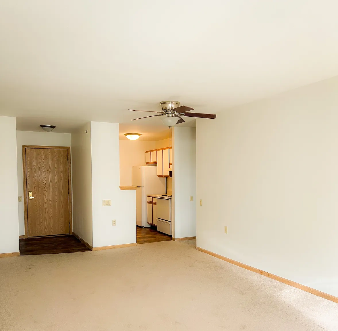 Sherman Glen Senior Aaartments – photo 4