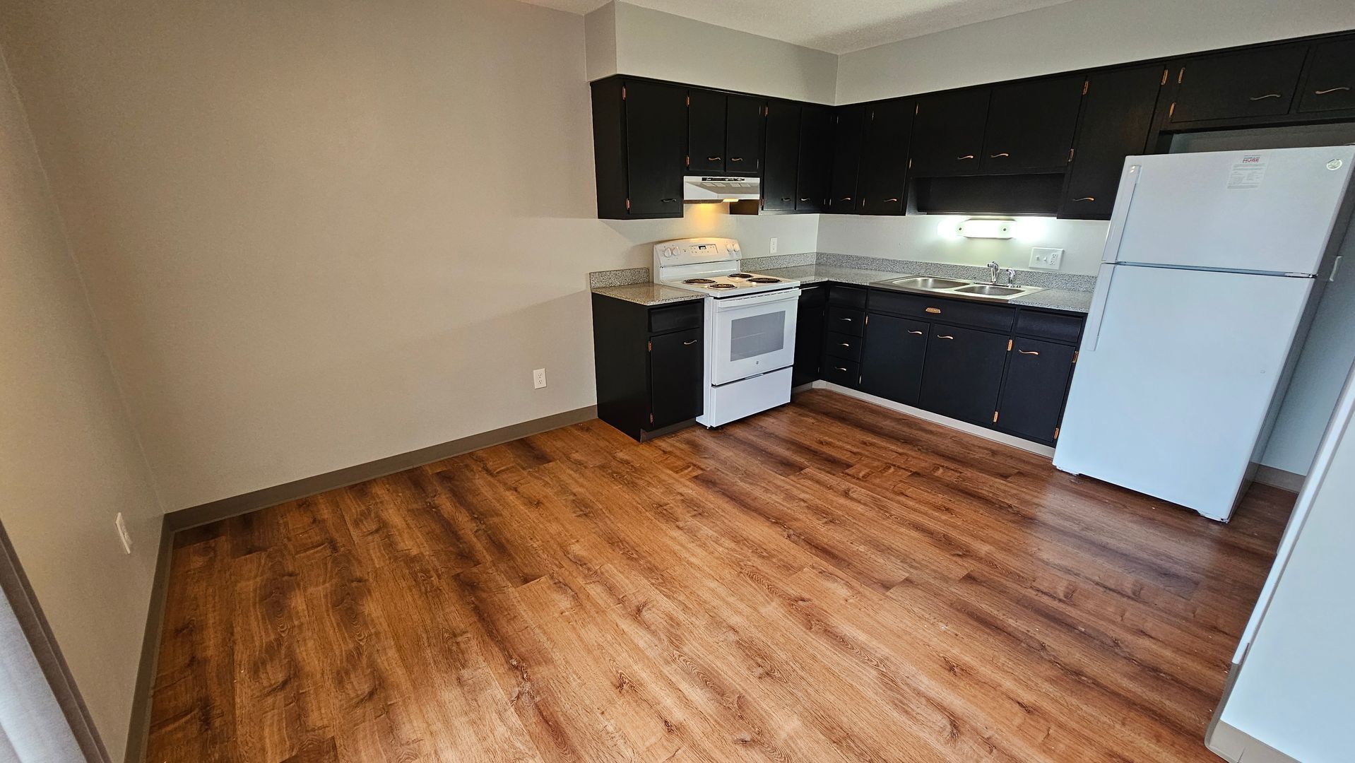 365 W Cook Rd unit Unit 2 – photo 5
