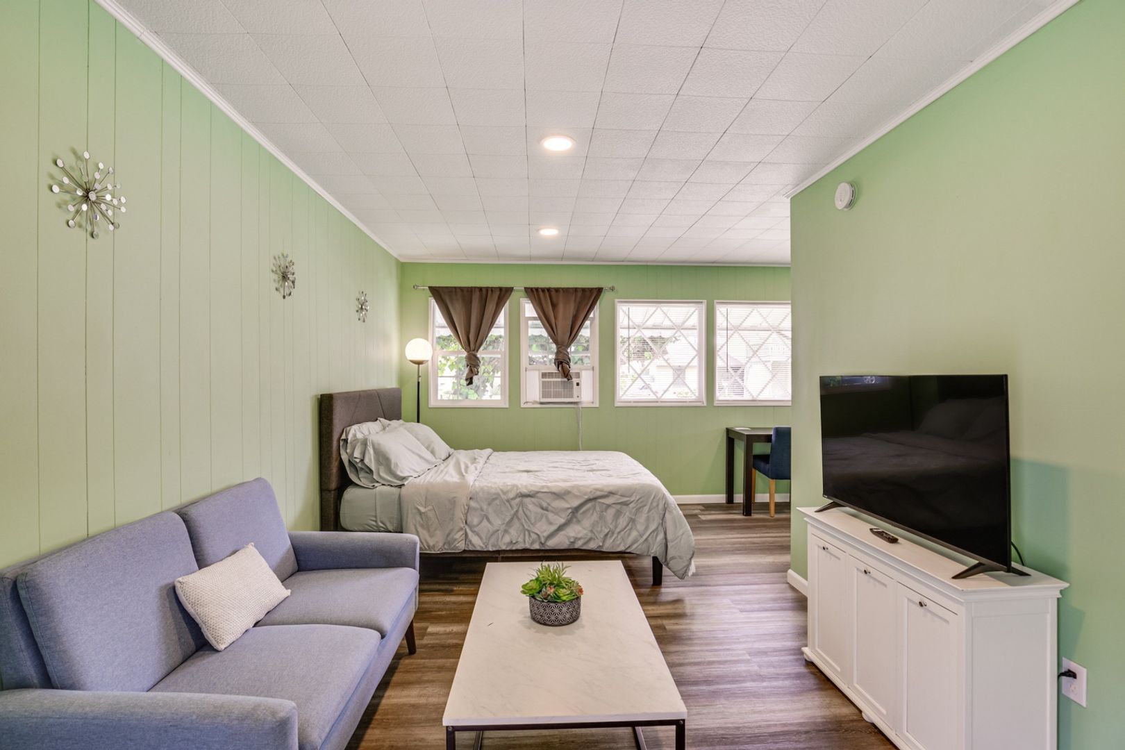 2854 Rhoades Rd – photo 1