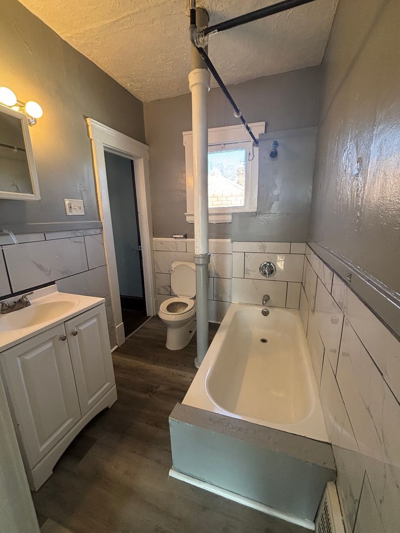 365 E 161st St unit UP – photo 4