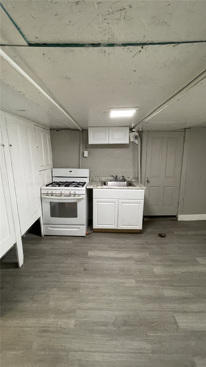 239 Ormond Ave unit 1 – photo 5