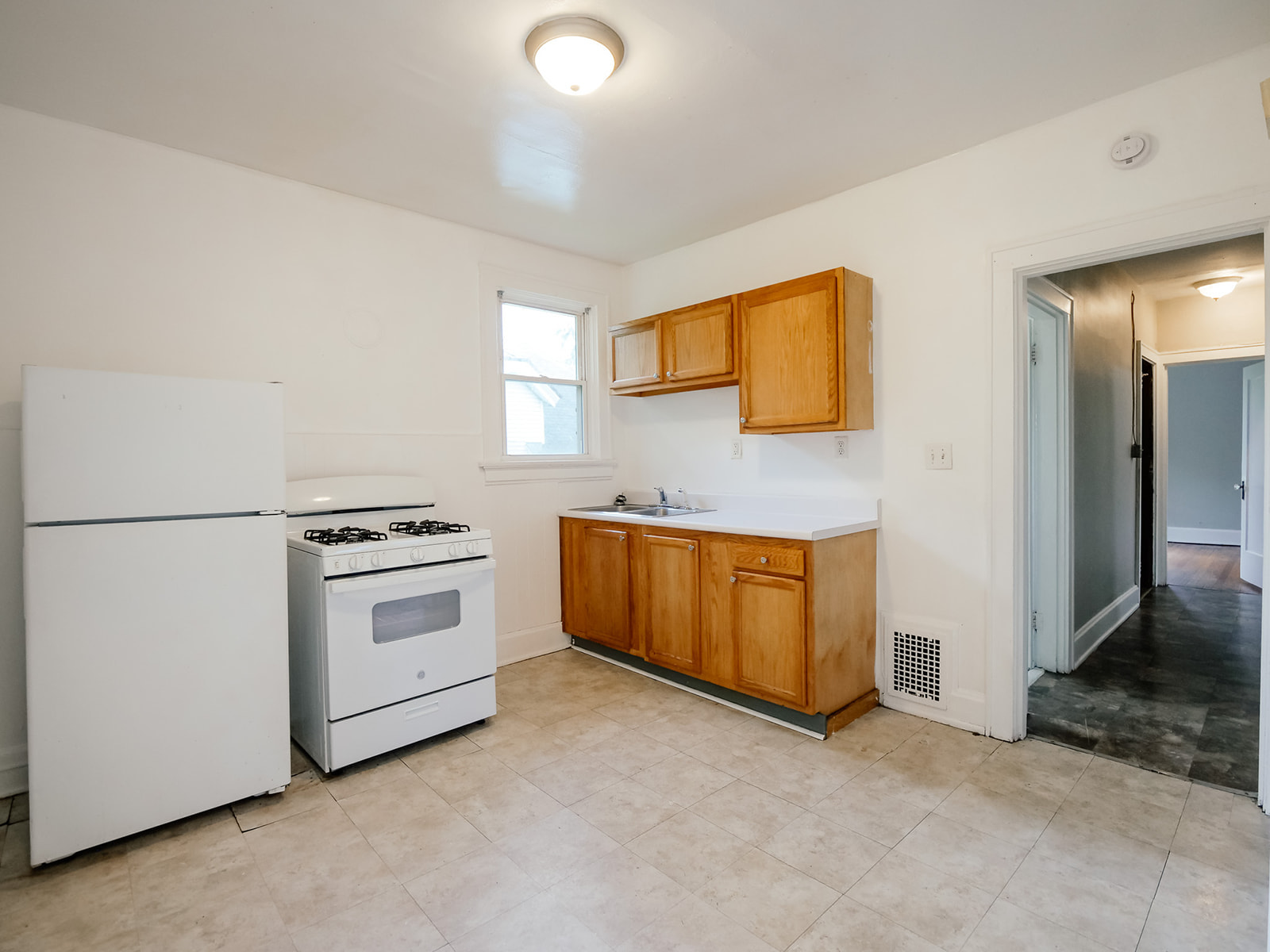 2730 Shaffer Ave unit 2 – photo 4
