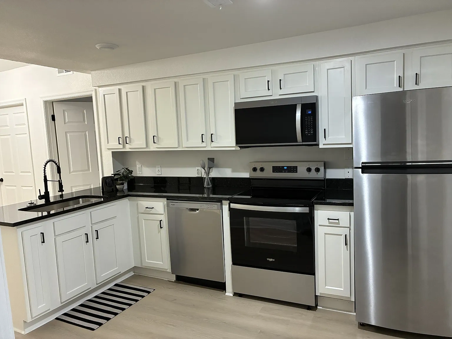 Museum Place Residences – photo 2