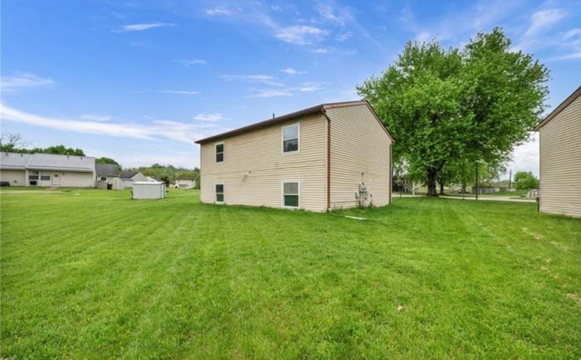 1529 Benjamin Ct – photo 3