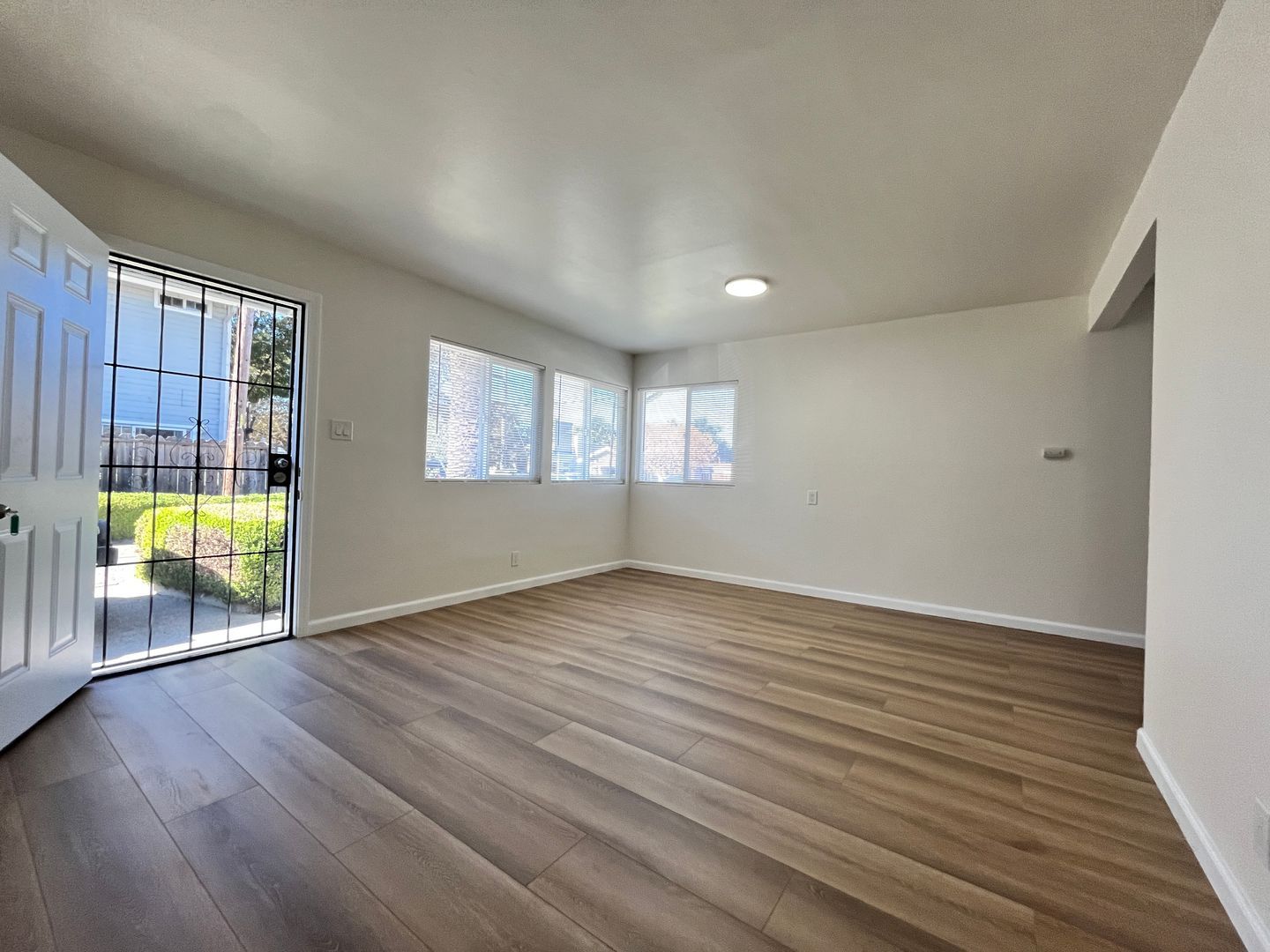 651 Blossom Way unit 659 – photo 2