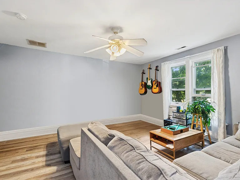 40 S Slusser St unit 42 – photo 5