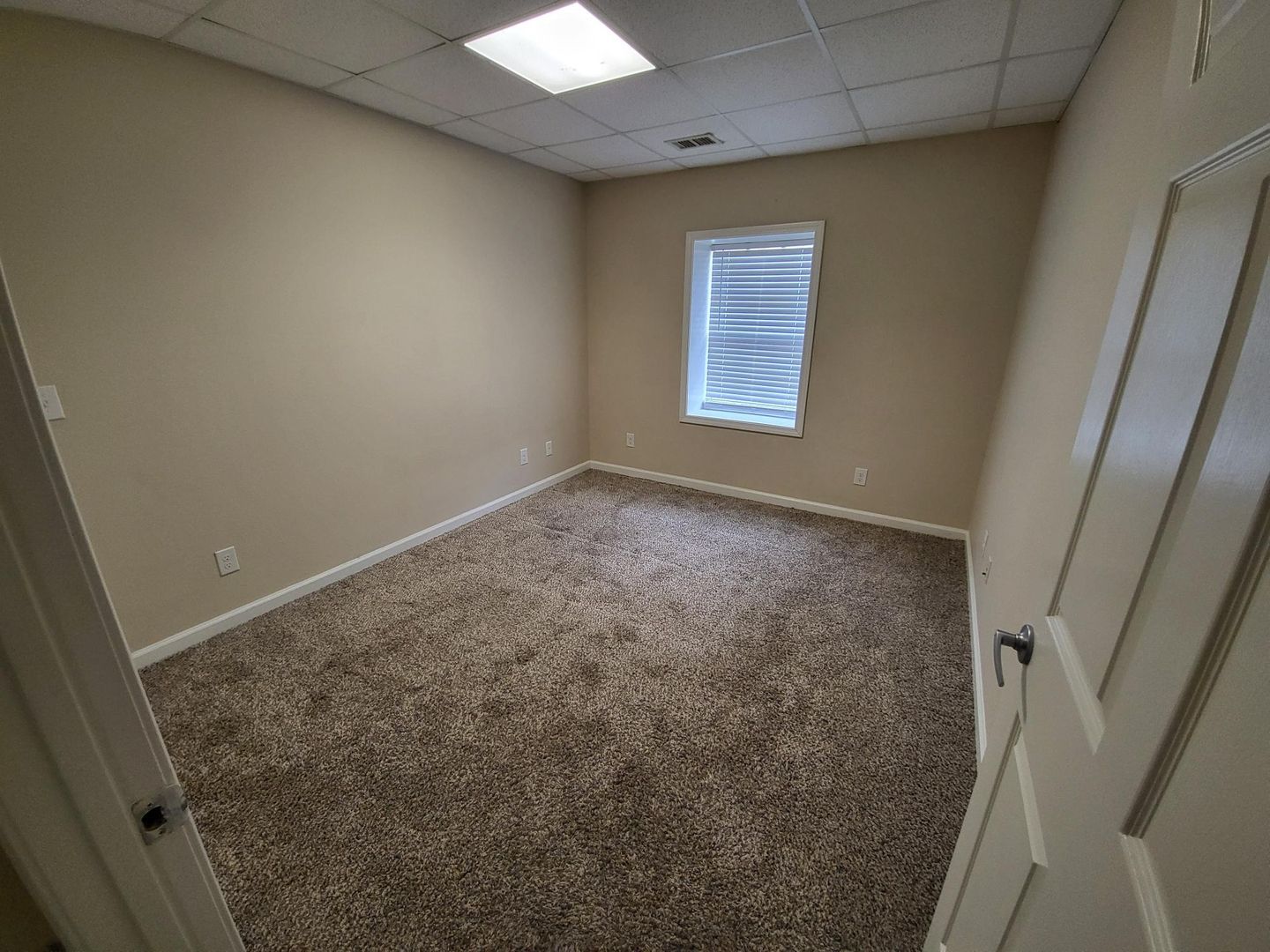 254 Charleston Ln – photo 3