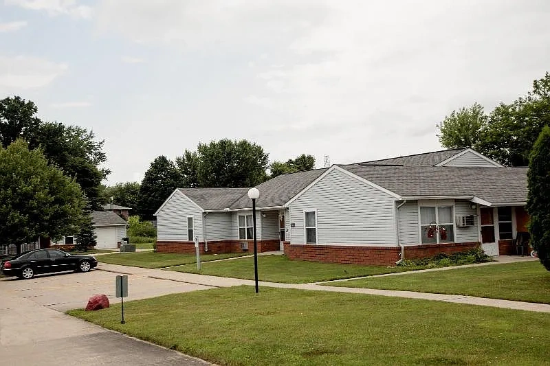 Portage Terrace – photo 1