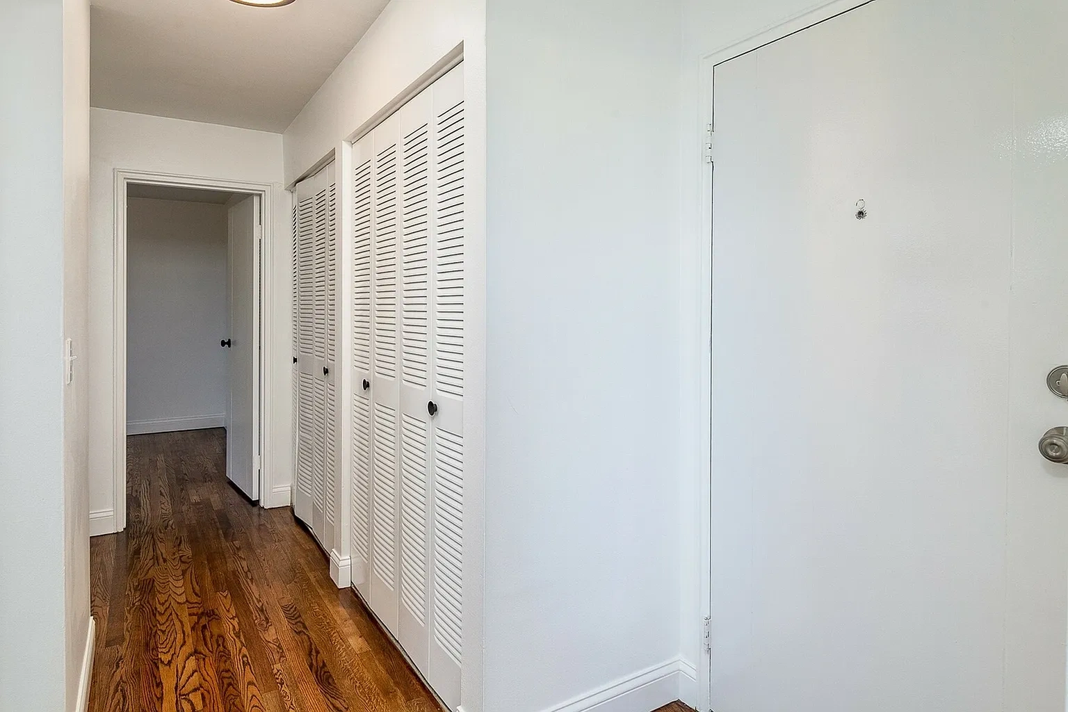 2308-2312 Harper Avenue – photo 5
