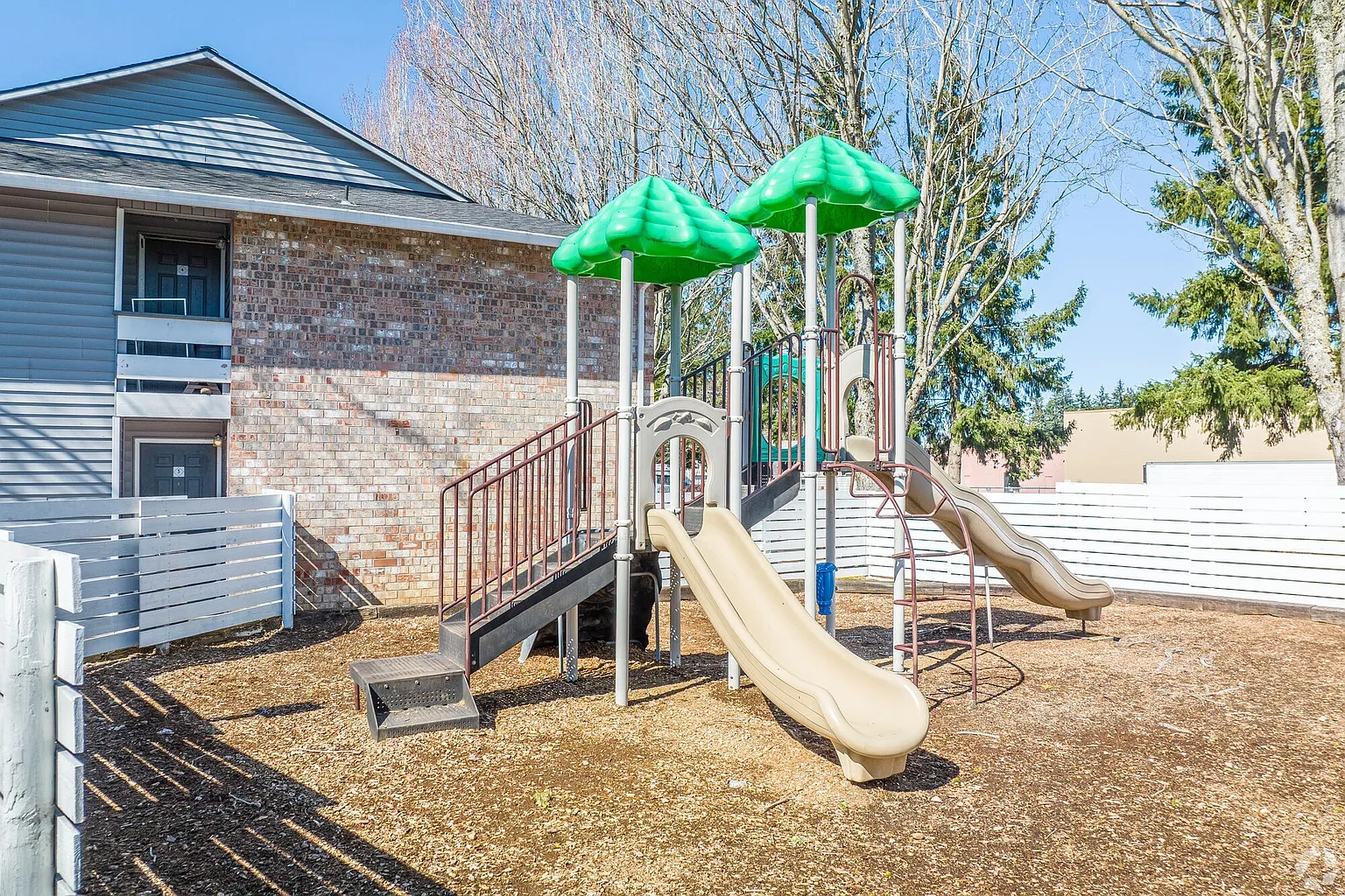 Township Eastside – photo 4