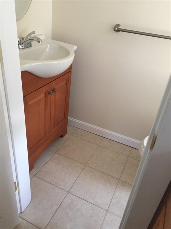 27 Highland St unit 27 – photo 2
