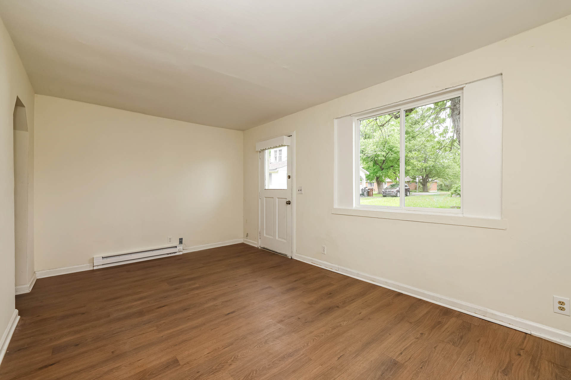 132 Burgess Ave – photo 5