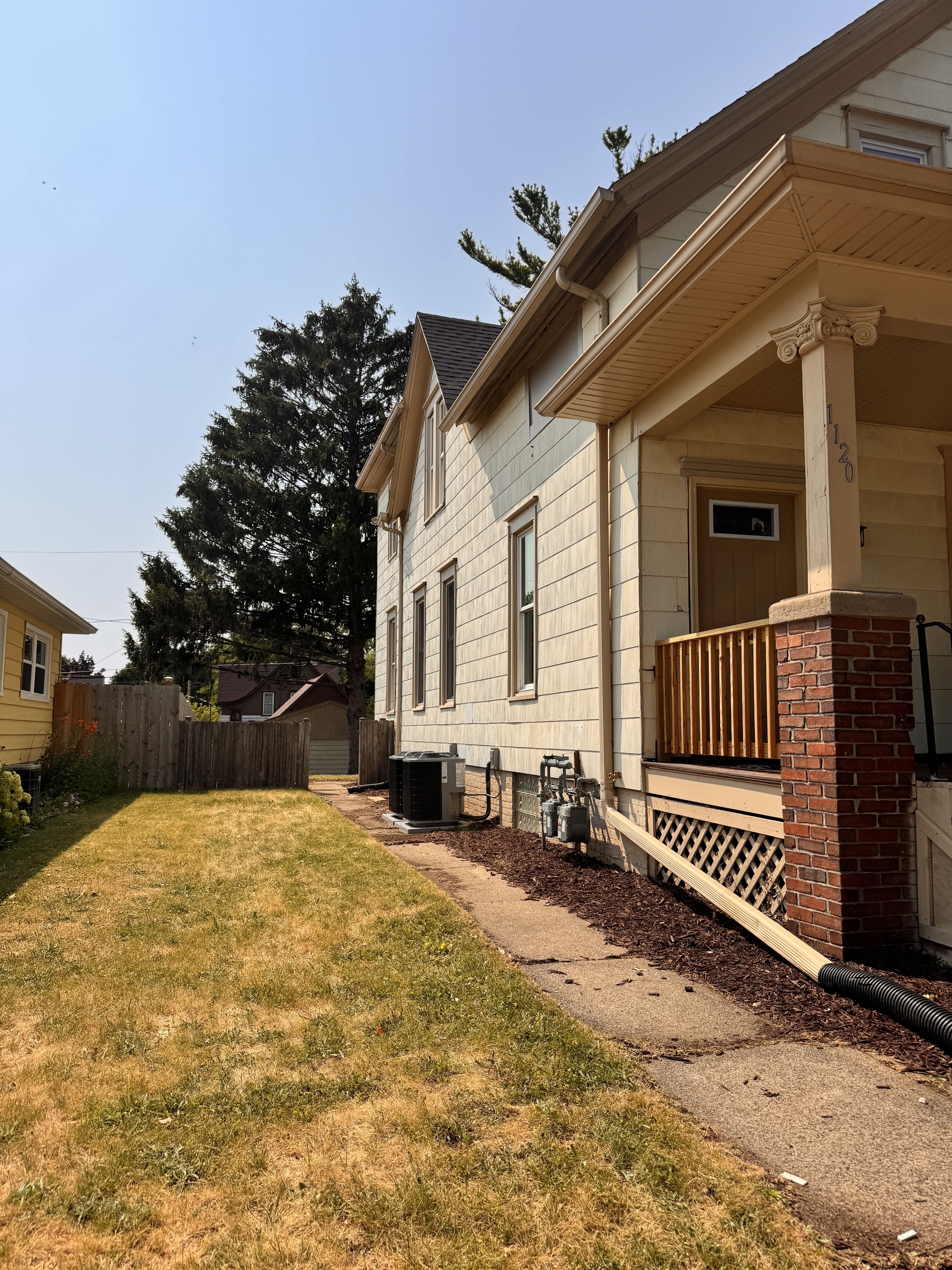 1120 David St unit 2 – photo 3