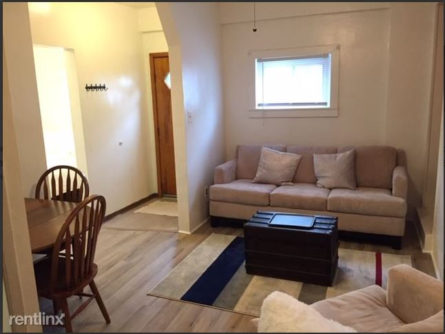 110 S 12th St unit D – photo 1