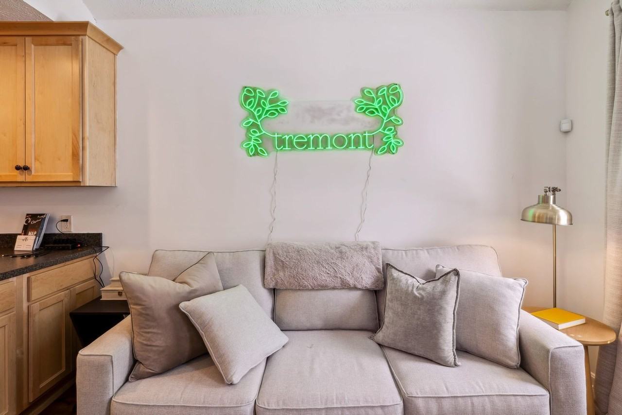 2588 W 11th St unit 1593915P – photo 2