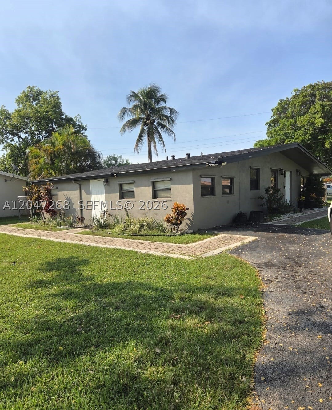 6118 Royal Palm Blvd – photo 1