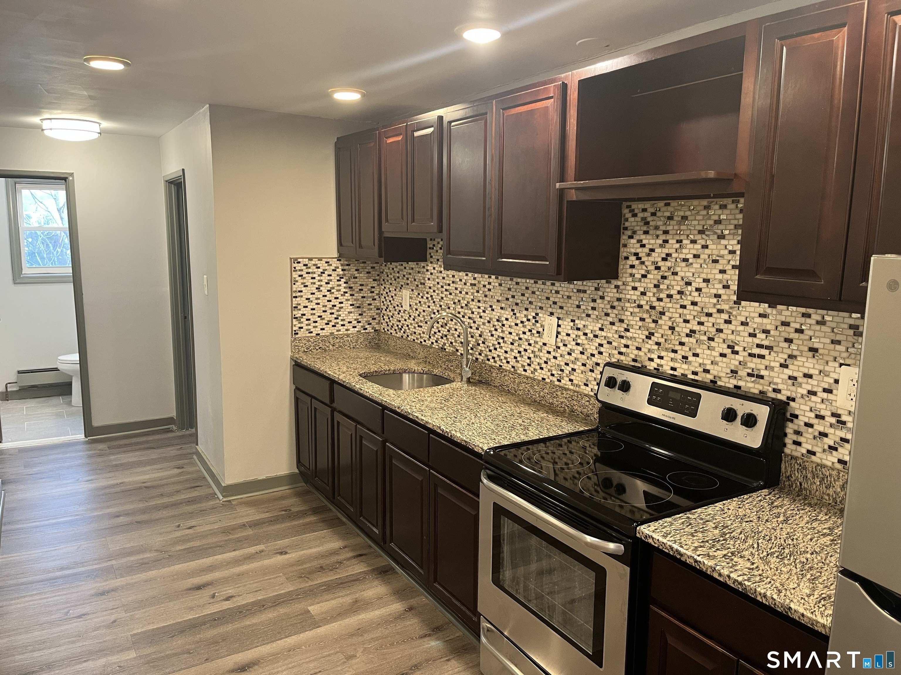32 Cook Ave #305 – photo 2