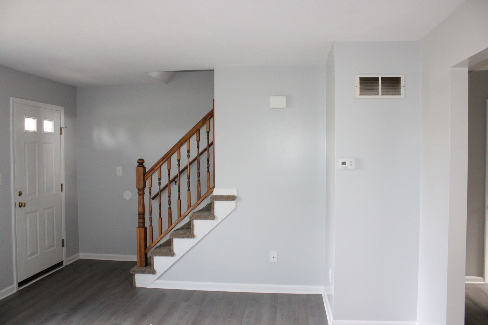 267 Ark Dr – photo 3
