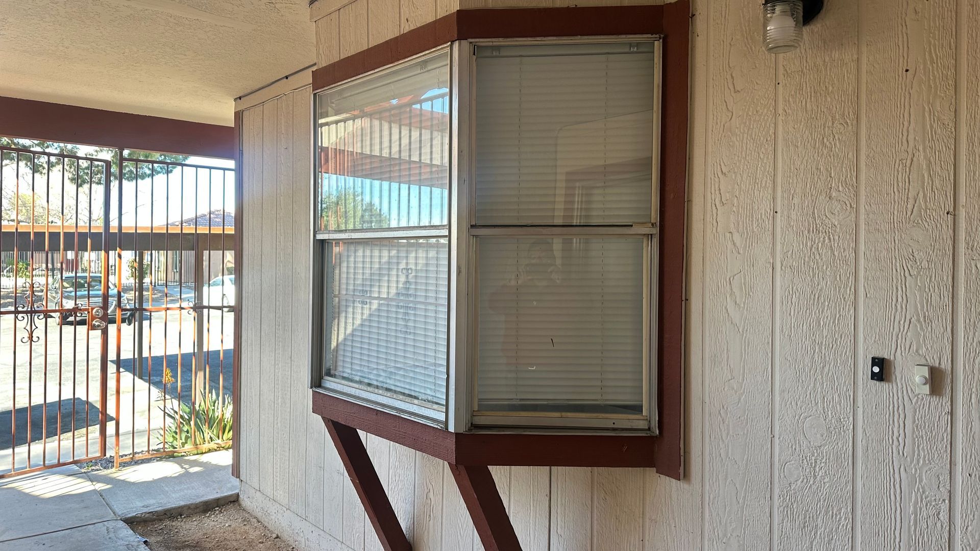 425 N Lamb Blvd – photo 4