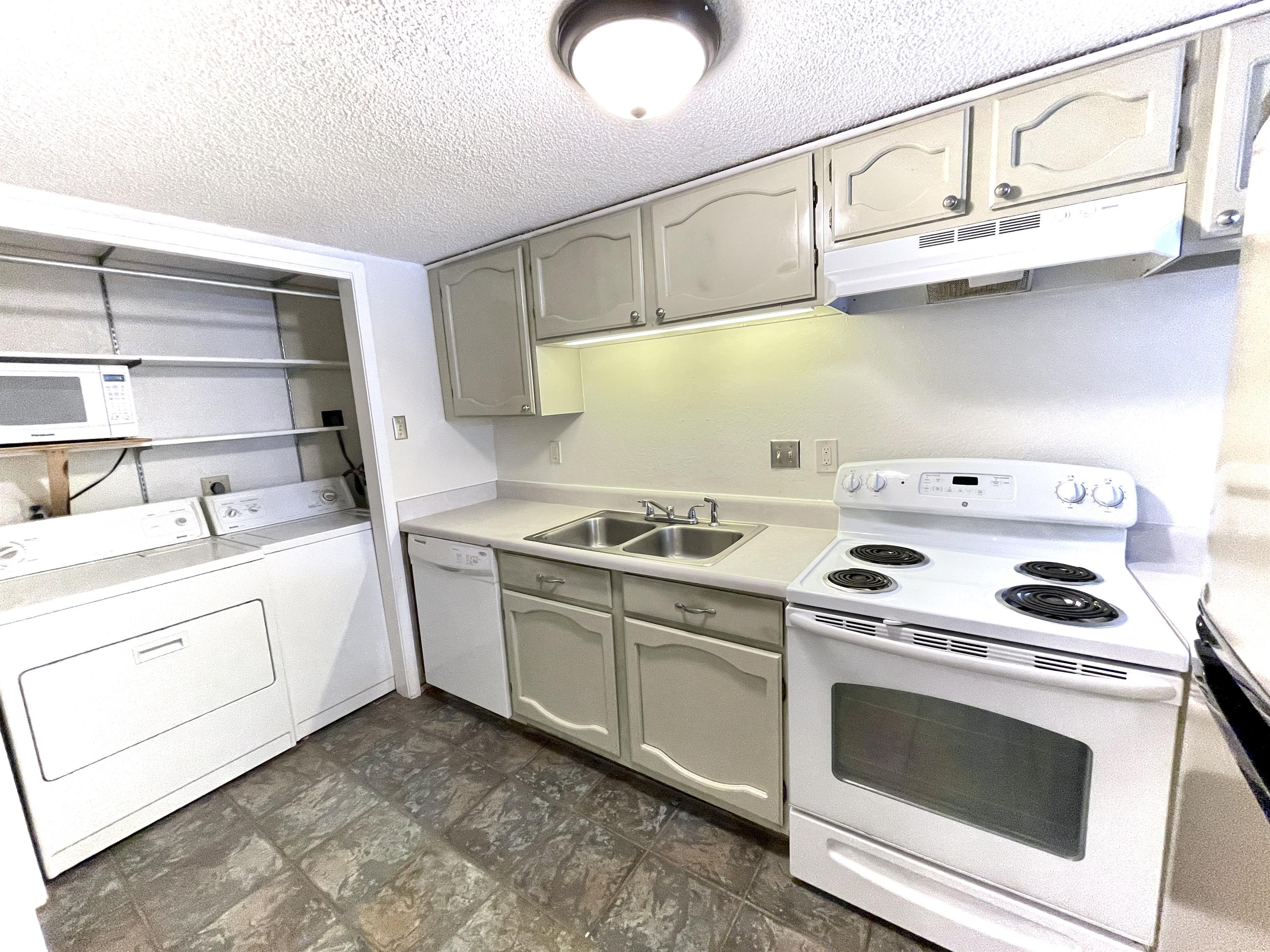 4345 Carter Creek Pkwy – photo 3