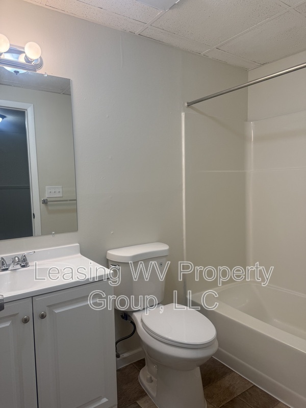 139 Clayton Ave unit 7C – photo 3