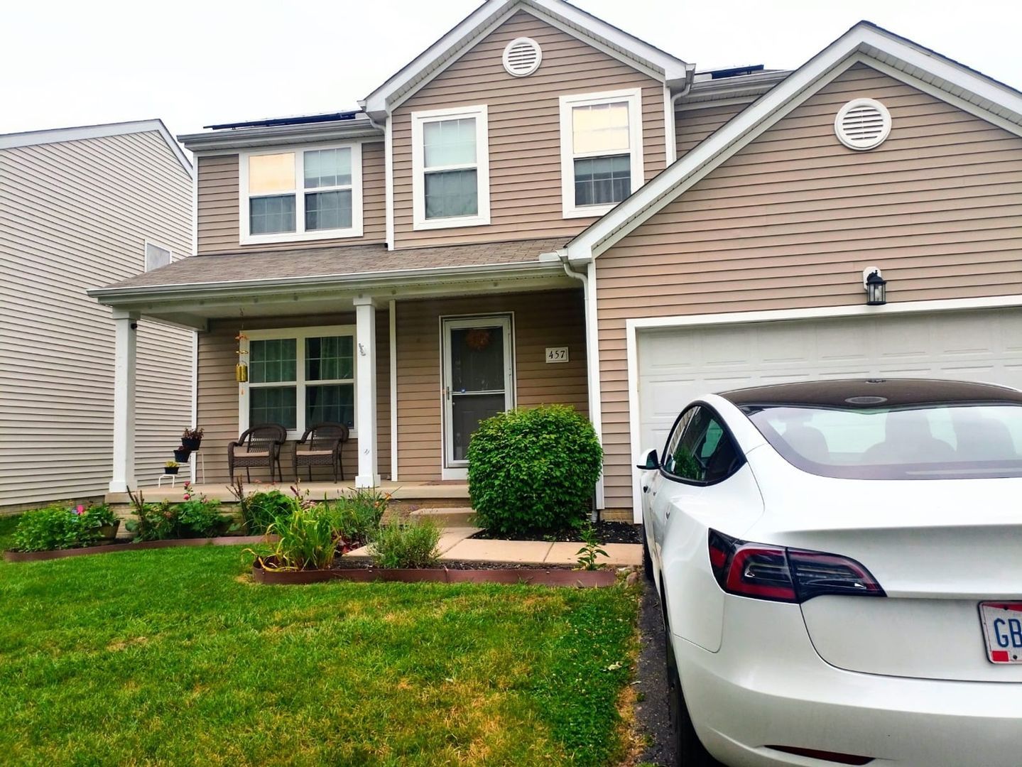 457 Hemhill Dr – photo 2