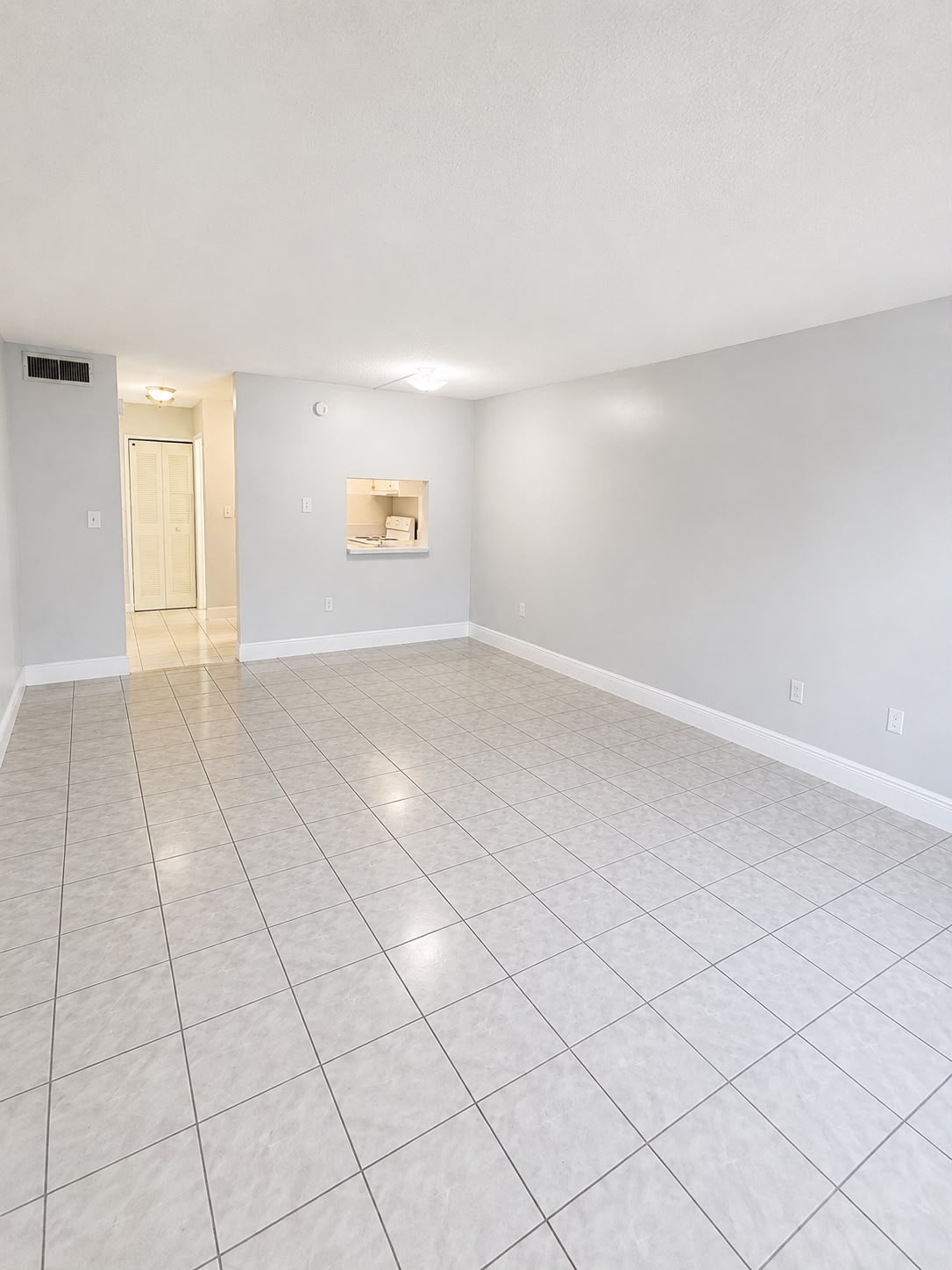 271 NW 177th St unit # 106 – photo 4