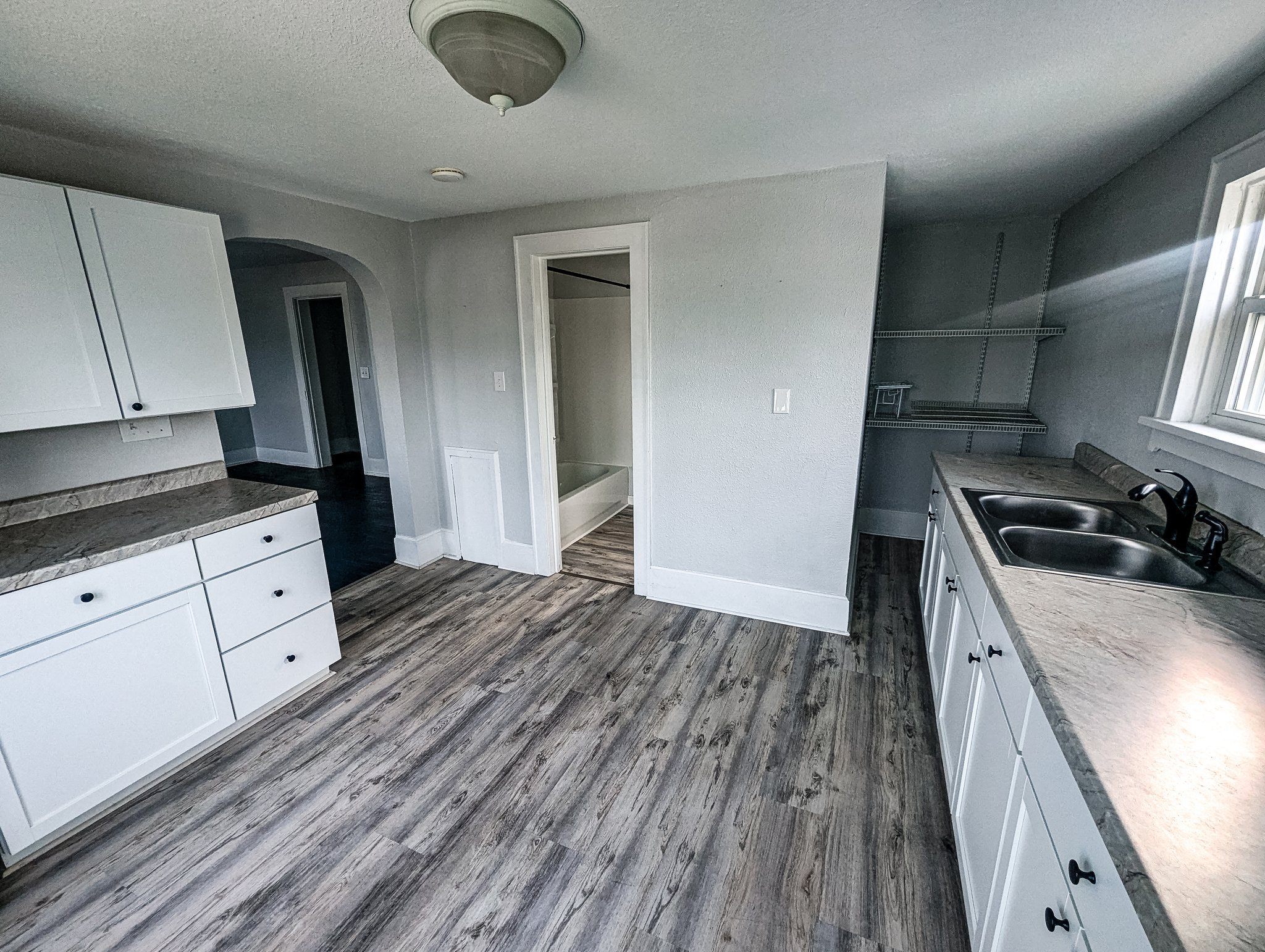 337 Elm St – photo 3