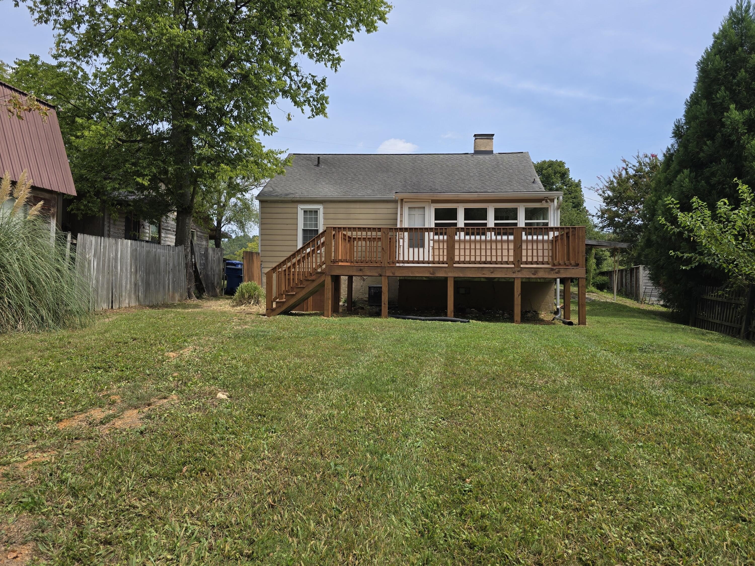 3401 Whittaker Ave – photo 2