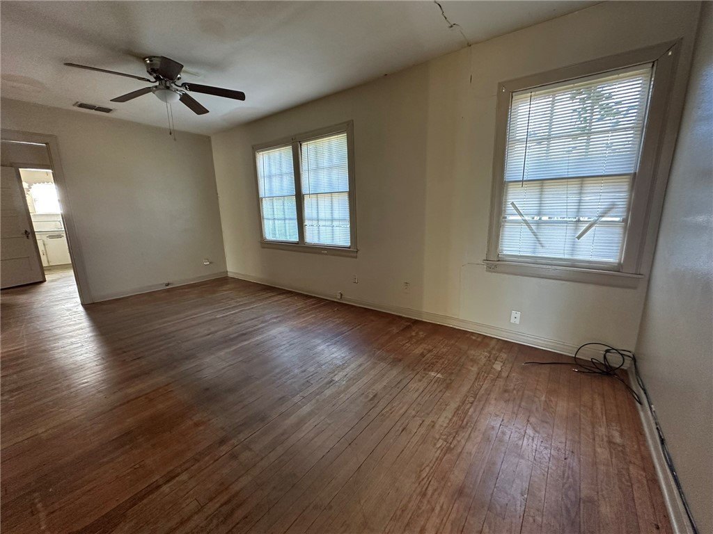 214 W Heard St #C – photo 3