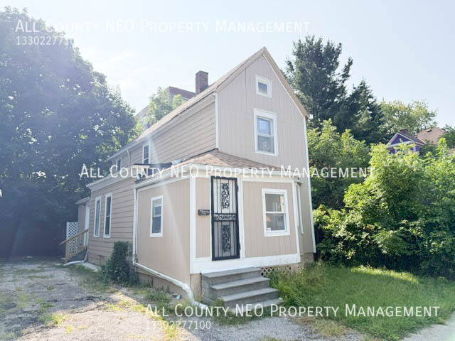 519 E 103rd St – photo 1