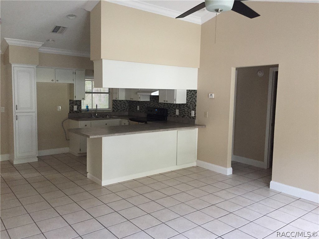 740 N Charles Ave – photo 4
