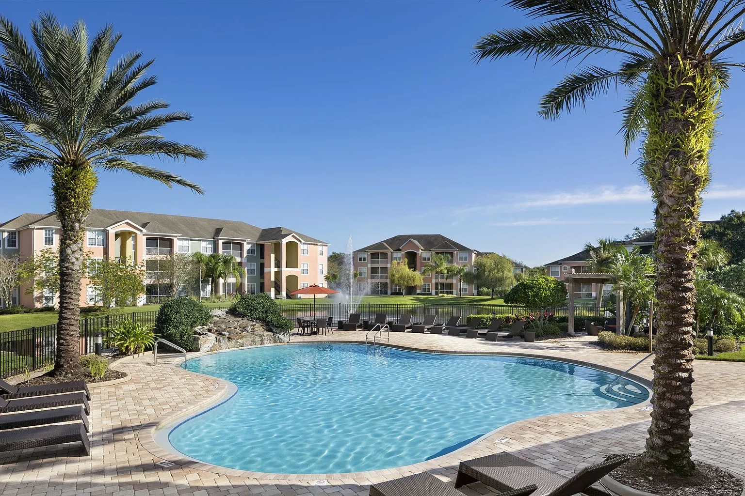 Camden Royal Palms – photo 1