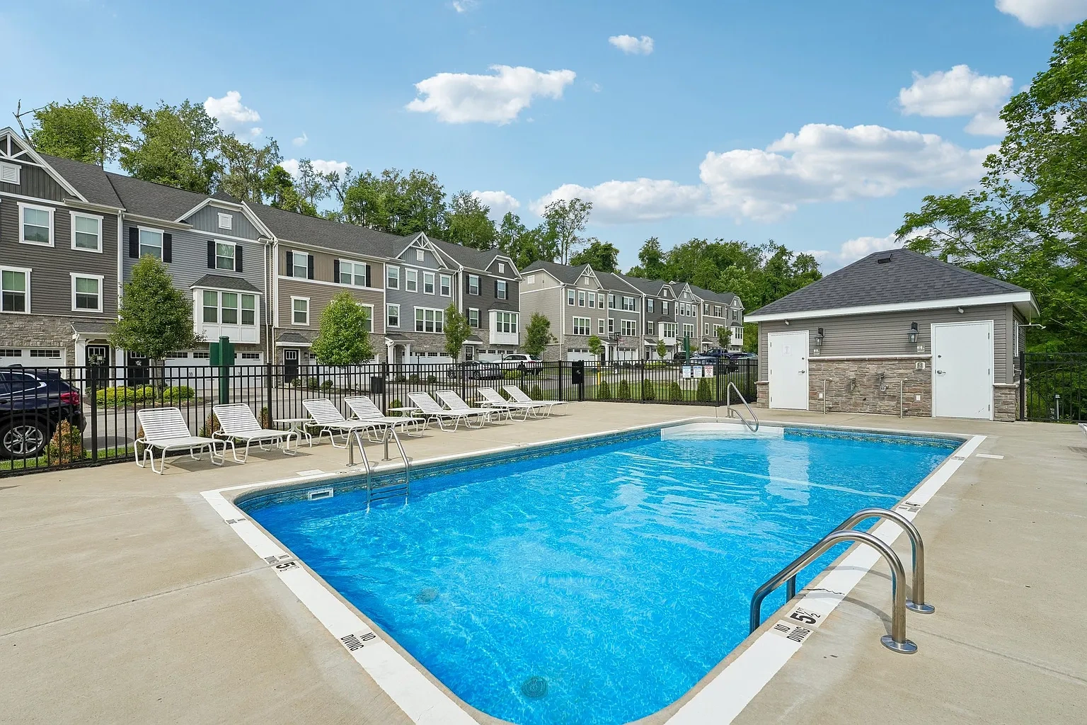 Plaza Townhomes – photo 3