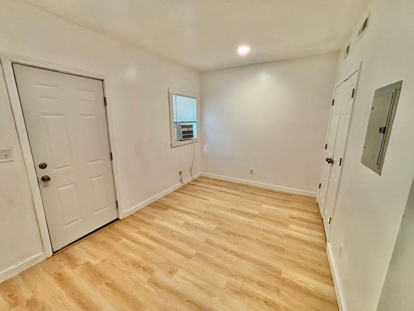 700 M St unit Unit 2 – photo 4
