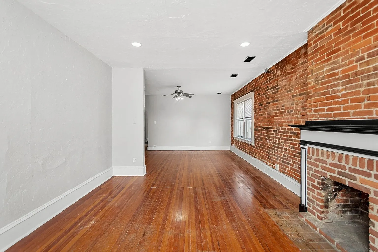 226 East End Avenue – photo 1