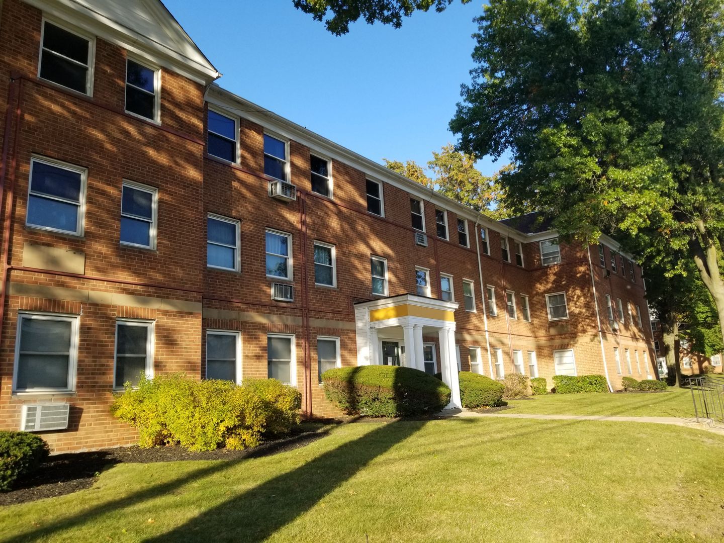 13420 Euclid Ave unit 1817-307, East Cleveland – photo 1