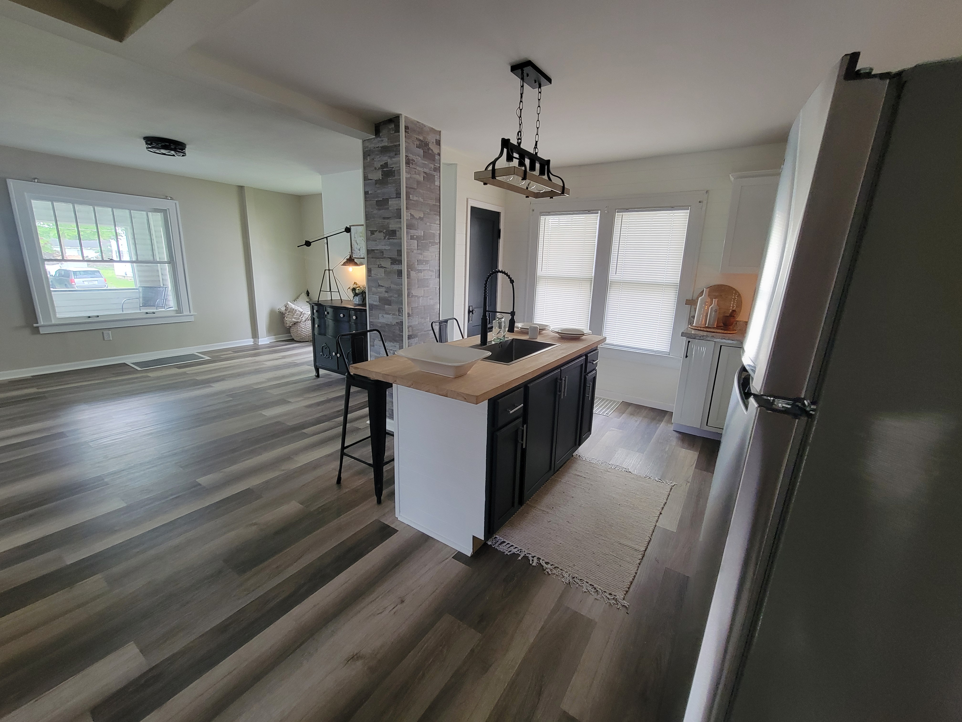 330 W Ashton Ave – photo 3